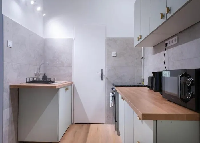 Botanic Bliss * Budapest